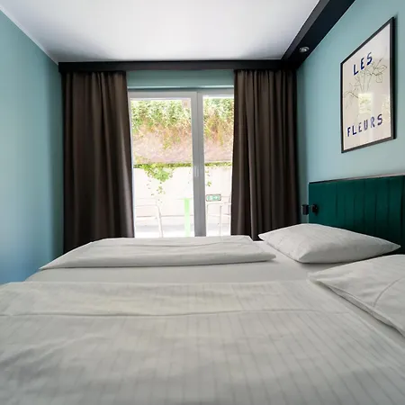 Design & Budget Hotel Wien Schoenbrunn Exterior photo